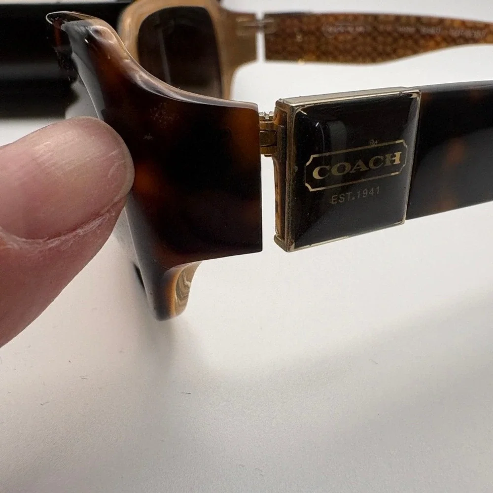 Coach Delphine S443 Tortoise Shell Sunglasses Brown Gradient Lens with Case